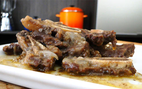 Assado de tira VPJ Angus Beef braseado em fogo lento