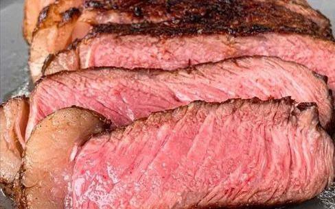 Chorizo Angus com manteiga, alho e alecrim